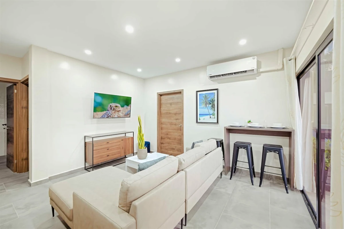 Actual photograph supplied for Suite 4 interior